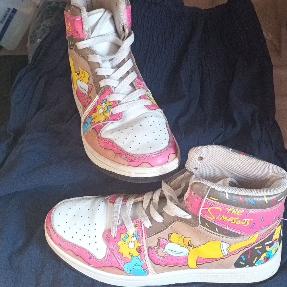 The Simpsons Custom Jordan Retro1's